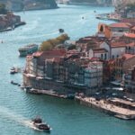 Portogallo e le sue isole 2023. Vista sulla città e il mare di Porto.